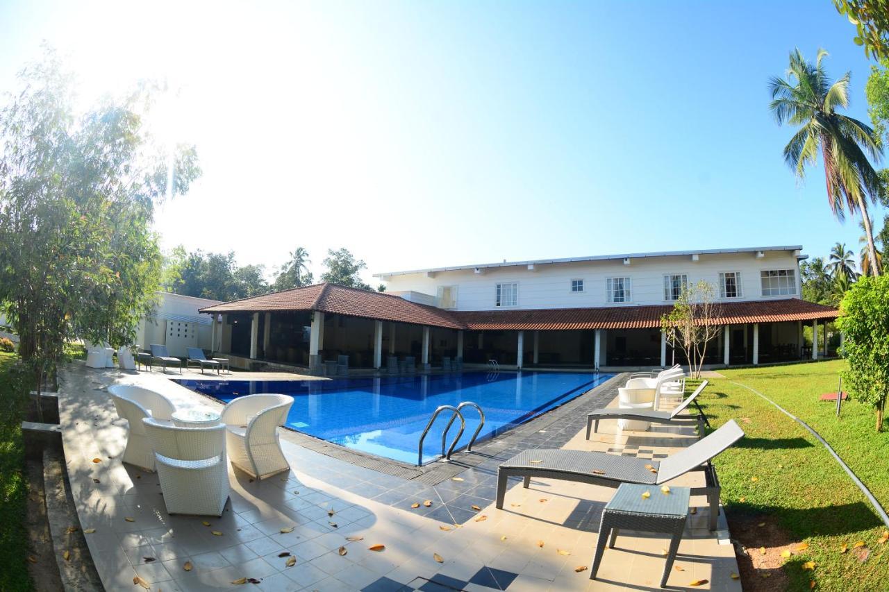 The Covanro Airport Hotel - Katunayake Gampaha Εξωτερικό φωτογραφία