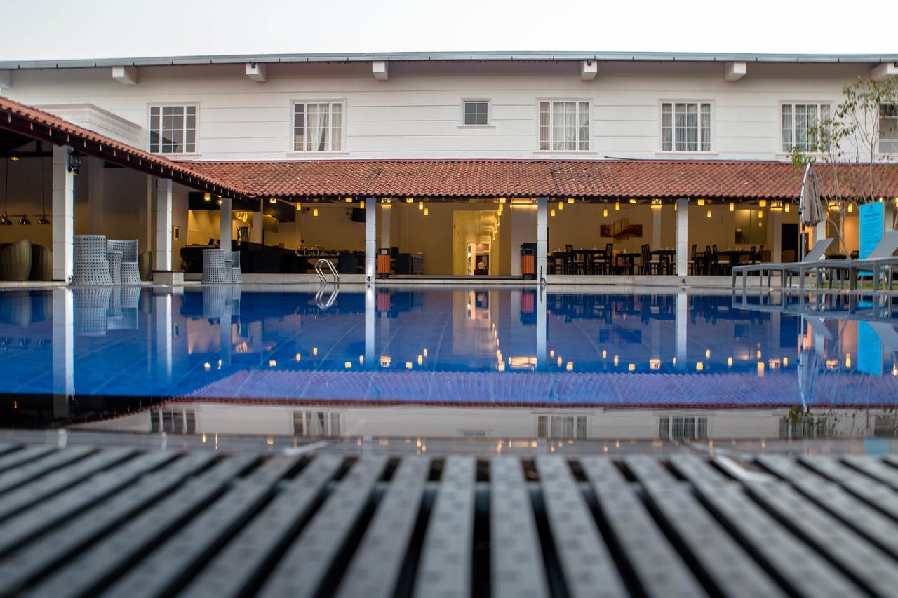 The Covanro Airport Hotel - Katunayake Gampaha Εξωτερικό φωτογραφία