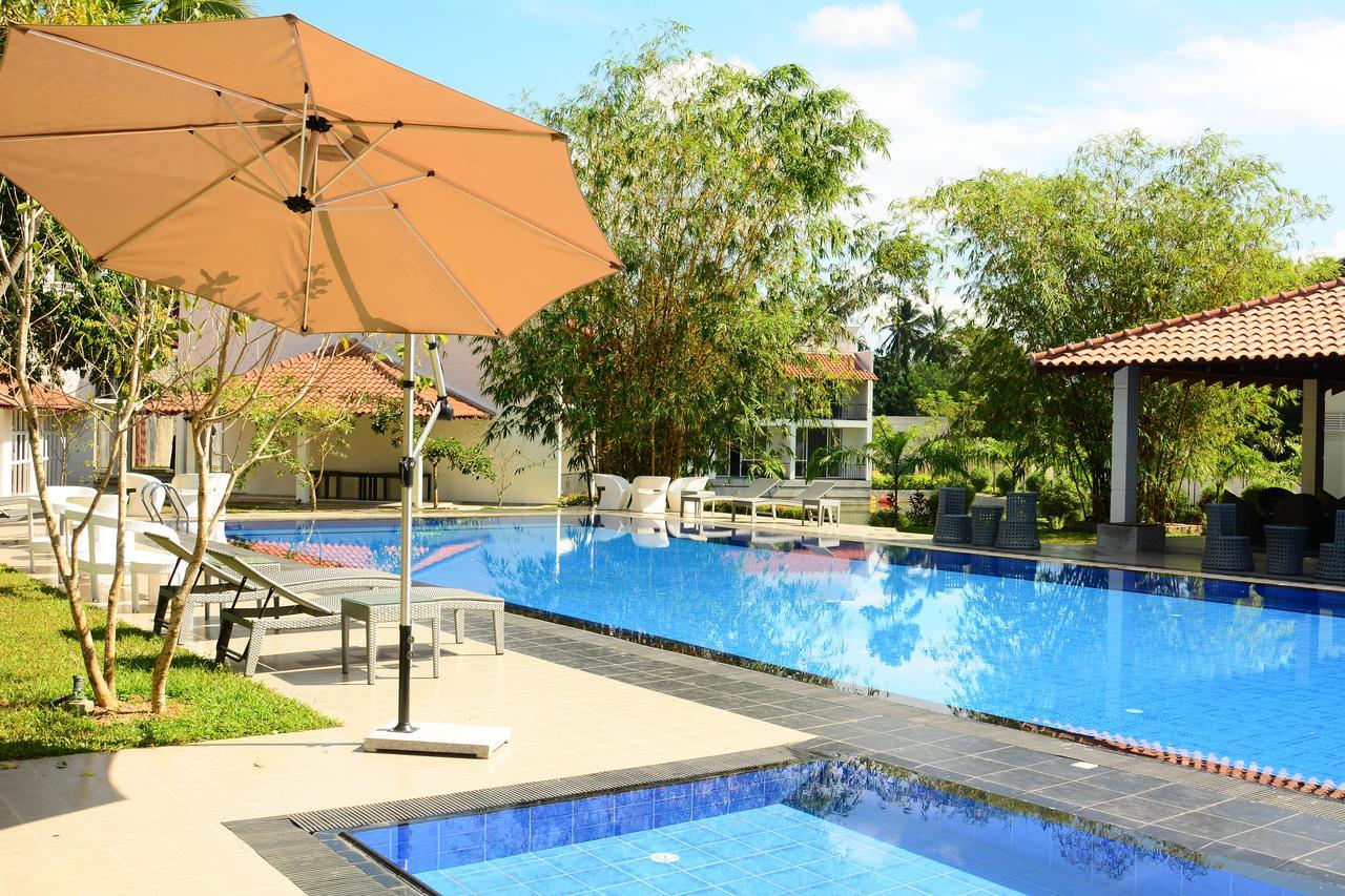 The Covanro Airport Hotel - Katunayake Gampaha Εξωτερικό φωτογραφία